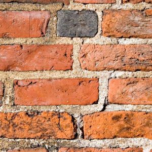 How Do You Repair A Damaged Brick Wall?
